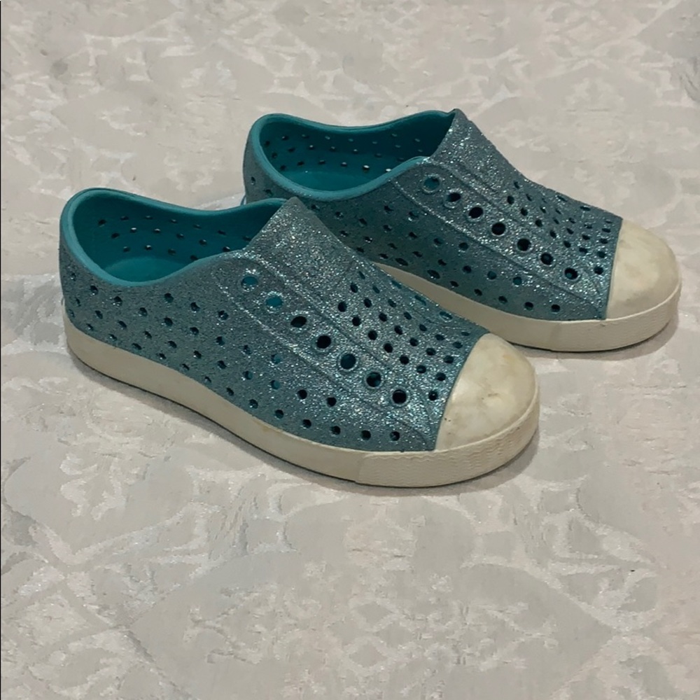 Girls Native water shoes